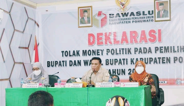 Bersama Panwascam, Bawaslu Pohuwato Gelar Rakernis Pengawasan Pungut Hitung