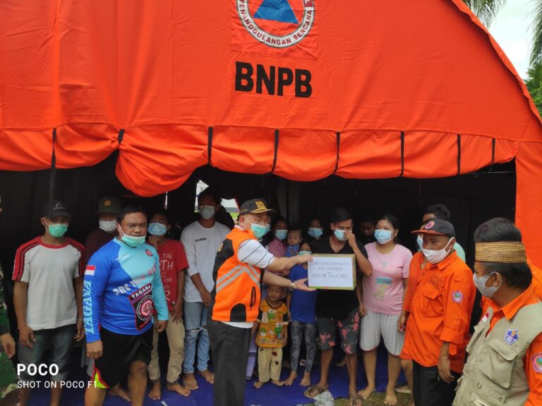 Dua Hari Perjalanan, Ini Kesan Kepala BPBD Pohuwato Antar Bantuan Korban Gempa Sulbar