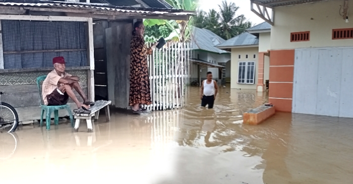 Air Sungai Meluap, Tiga Desa di Dengilo Diterjang Banjir