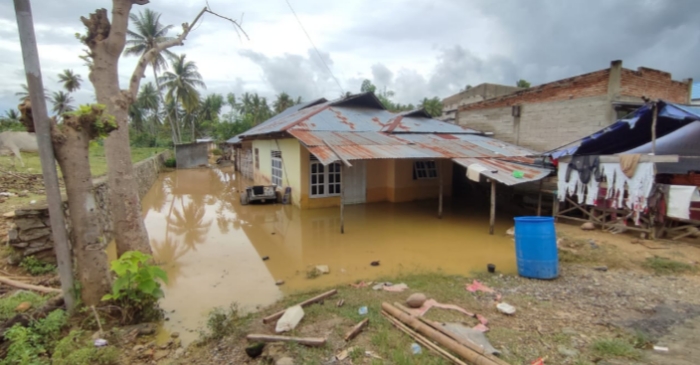 Kala Banjir Melanda, Warga Desa Teratai : Kami Rindu Kepemimpinan SYAH