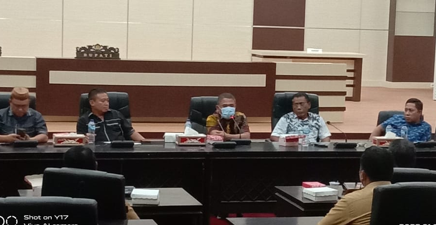 DPRD Pohuwato Minta Pemkab Buka Hasil Kesepakatan Bersama Indomaret