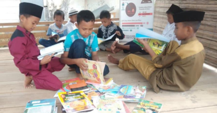 Giat Ramadhan, Lewat Eksis Literasi Educare Institute Jadi Penggerak Literasi Anak-anak