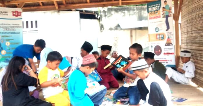 Giat Ramadhan, Lewat Eksis Literasi Educare Institute Jadi Penggerak Literasi Anak-anak