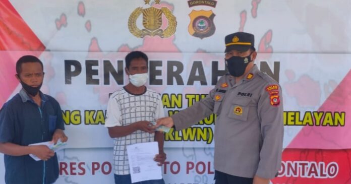 Polres Pohuwato Salurkan Bantuan Tunai Pangan