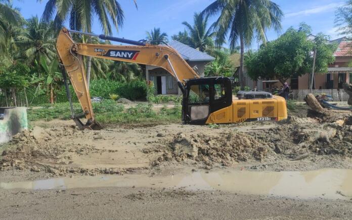 Keruk Sedimentasi, APRI dan Pelaku Usaha Tambang Normalisasi Saluran Irigasi