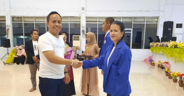 Rektor Jorry Karim Resmi Tutup Seluruh Rangkaian Kegiatan PKKMB Universitas Pohuwato