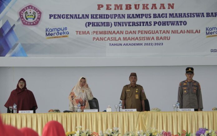 Pembukaan PKKMB Universitas Pohuwato Berjalan Lancar