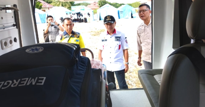 Serahkan Bantuan Mobil Ambulance ke RSUD Bumi Panua, Pani Gold Project Diapresiasi Bupati Saipul