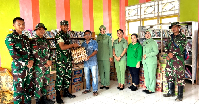 Kodim 1313/Pohuwato Bantu Korban Bencana Banjir Desa Tuweya Kodim 1313/Pohuwato Bantu Korban Bencana Banjir Desa Tuweya