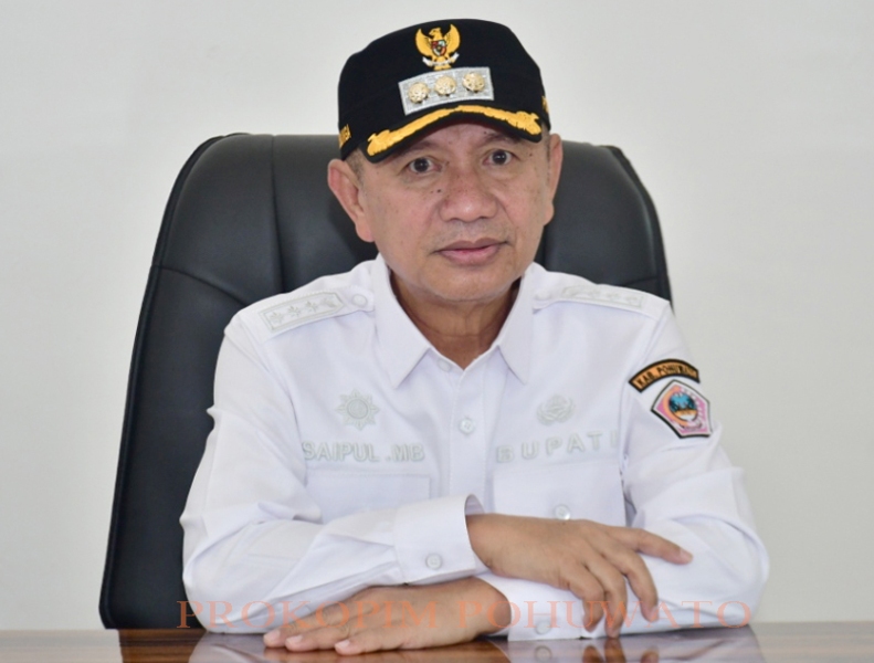 Bupati Pohuwato Perintahkan Instansi/OPD Terkait Bantu Warga Korban Bencana Banjir Bupati Pohuwato Perintahkan Instansi/OPD Terkait Bantu Warga Korban Bencana Banjir