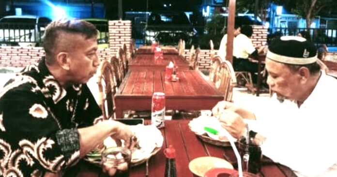 Dua Alumni Untad Palu Bertemu, Yusuf Mbuinga-Sjamsuddin Hadju Bahas Kebersamaan Saat Kuliah