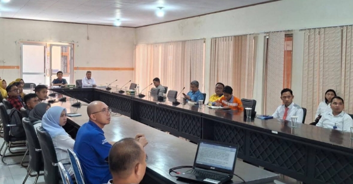 DPRD Pohuwato Gelar Rapat Kerja Lanjutan Pansus II Ranperda Ketenagakerjaan dan Perlindungan Sosial DPRD Pohuwato Gelar Rapat Kerja Lanjutan Pansus II Ranperda Ketenagakerjaan dan Perlindungan Sosial