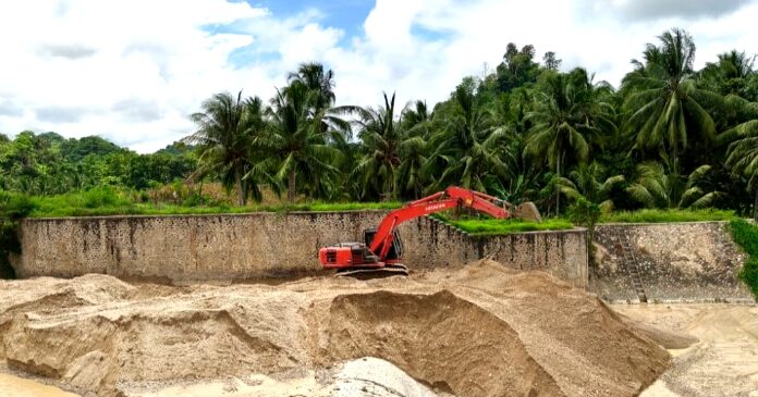 YR Tak Henti Bantu Petani, Pelaku Tambang Lain Diharapkan Ikut Normalisasi Sungai