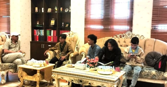 Wakil Ketua DPRD Hamdi Alamri Terima Audiensi HMI Cabang Pohuwato