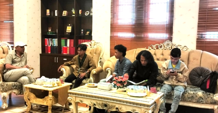 Wakil Ketua DPRD Hamdi Alamri Terima Audiensi HMI Cabang Pohuwato Wakil Ketua DPRD Hamdi Alamri Terima Audiensi HMI Cabang Pohuwato